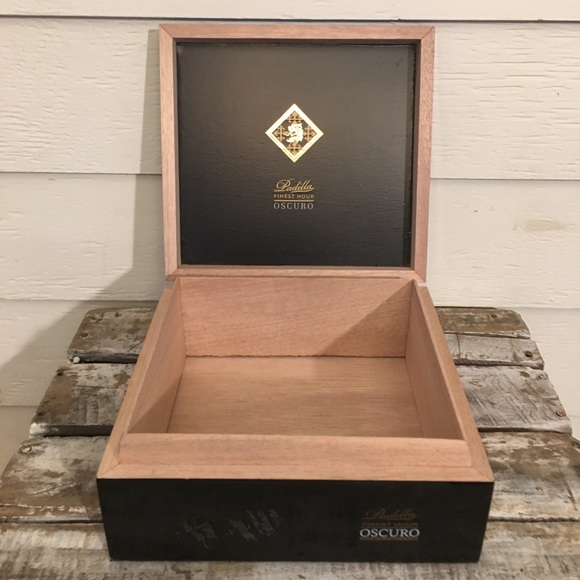 🧳3/$20🧳Padilla Wood Cigar Box - Picture 3 of 7